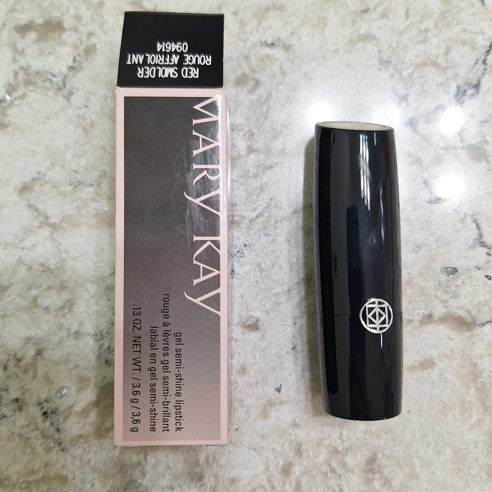 Mary Kay Gel Semi-Shine Lipstick Red Smolder Color NIB Red Long Lasting Lipstick